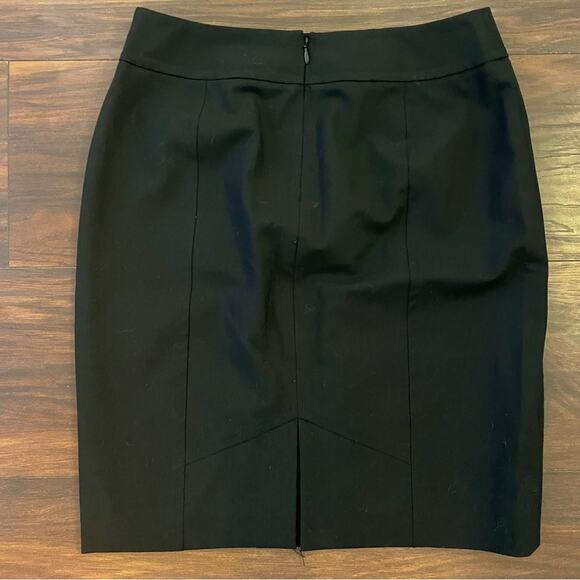 Petite Sophisticate black zipper back midi skirt size 4 B14 - Picture 4 of 4